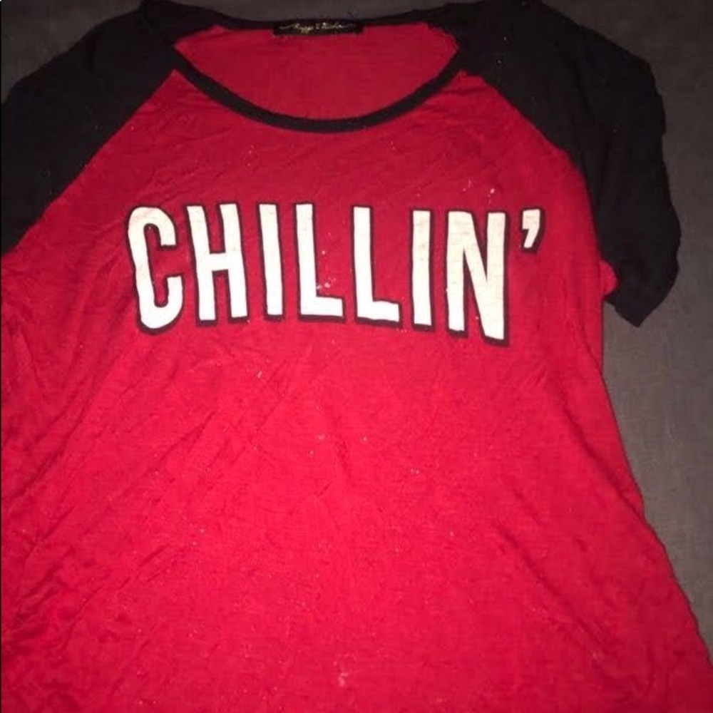 “Chillin” t-shirt